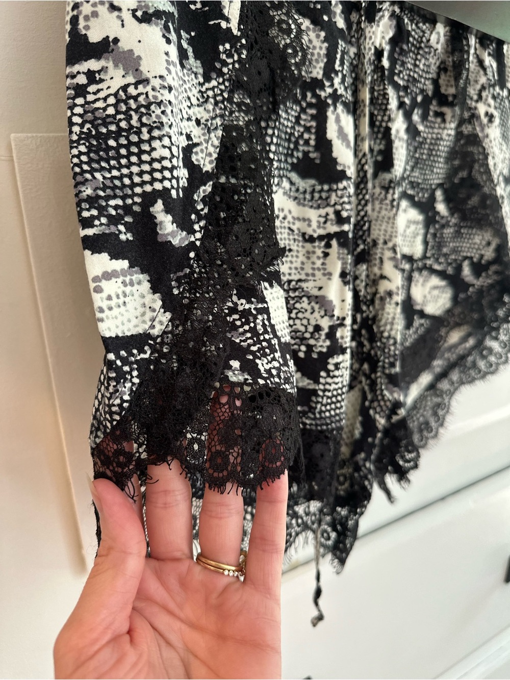 Vero Moda B&W Snake Print Lace-Trim Shorts